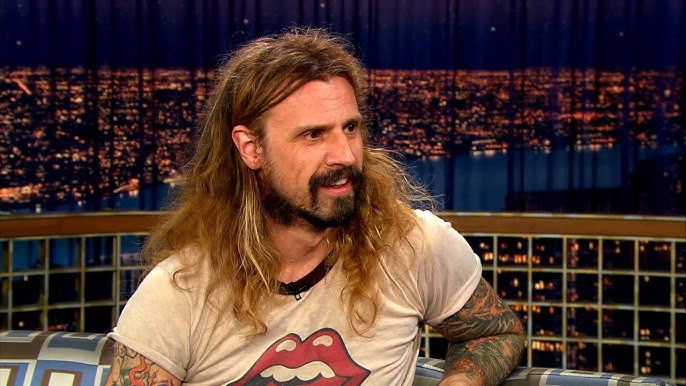 Rob Zombie on a talk show.